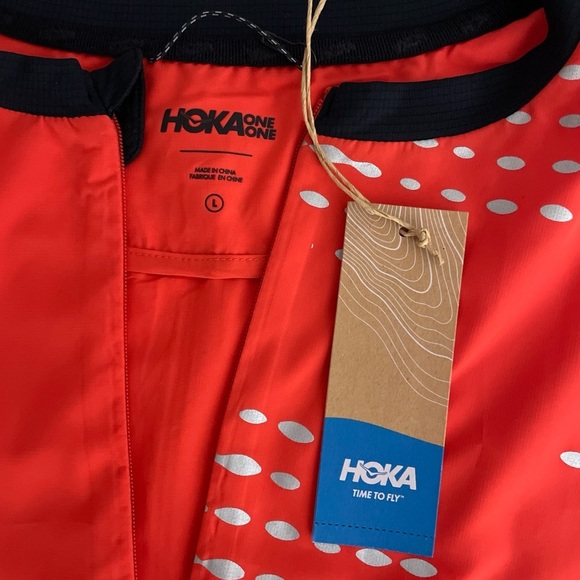 Hoka Men’s 1/2 Zip Wind Shell Jacket Large Orange Black Reflective Running NWT - Picture 8 of 13